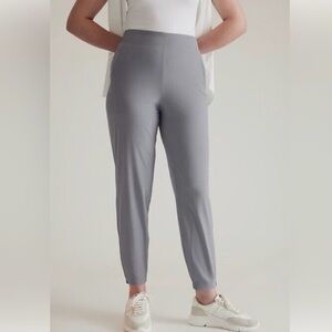 Athleta Brooklyn Mid Rise Jogger pant Women’s Size 4 Gray